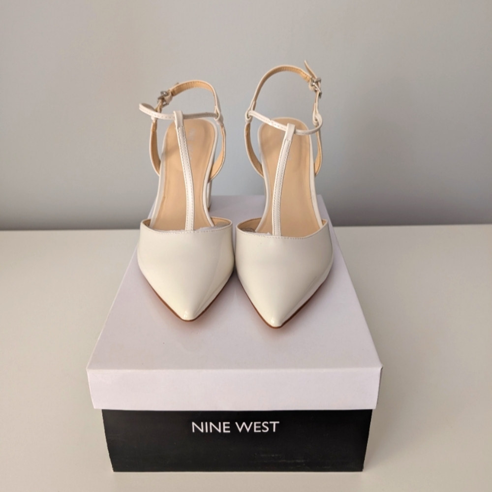 NIB Nine West Ivory T-Strap Block Heels